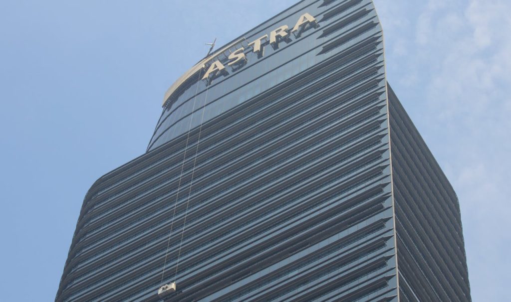astra-tower-skyscraper-in-jakarta-32328690